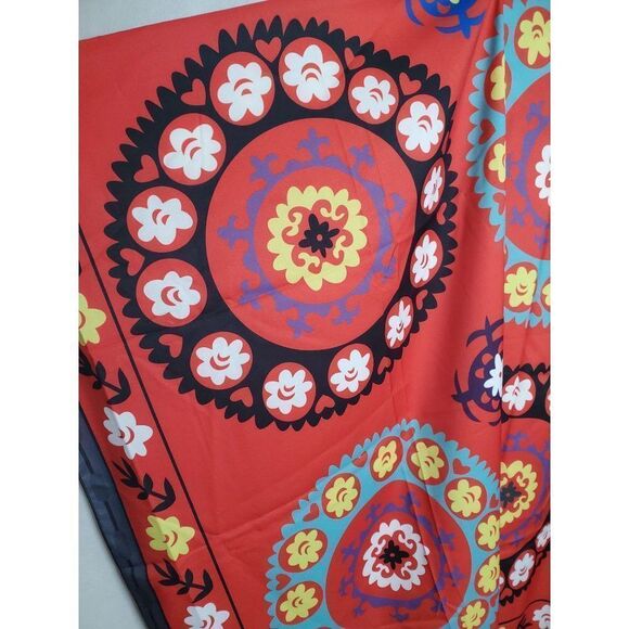 Wall Art Tapestry Bright Red Mexican Floral Print - Picture 3 of 7
